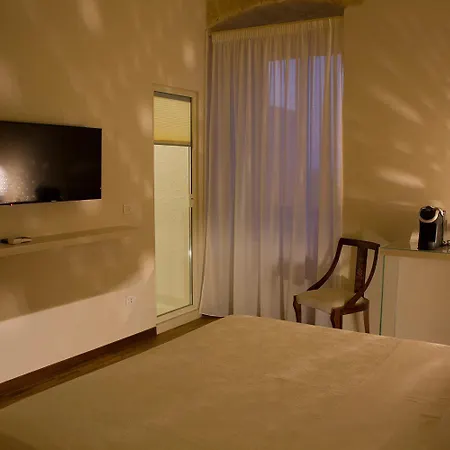 Muragie Del Castello Trani